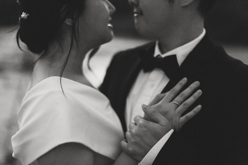 Hewson & Grace pre-wedding photo 25
