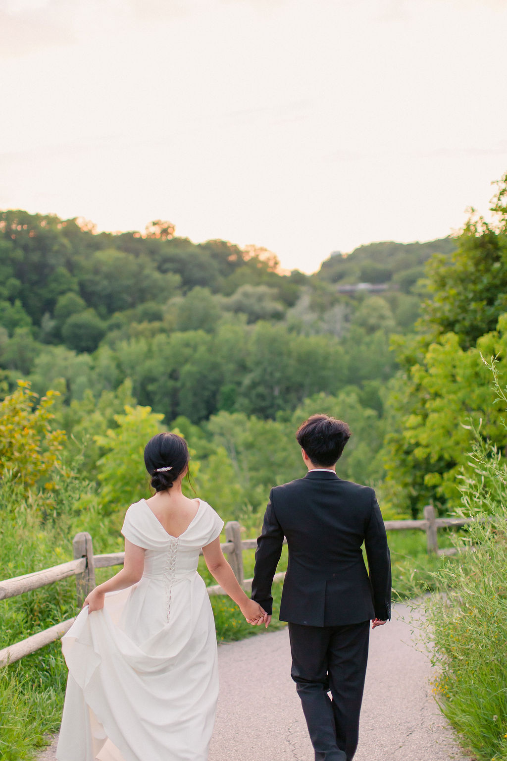 Hewson & Grace pre-wedding photo 31