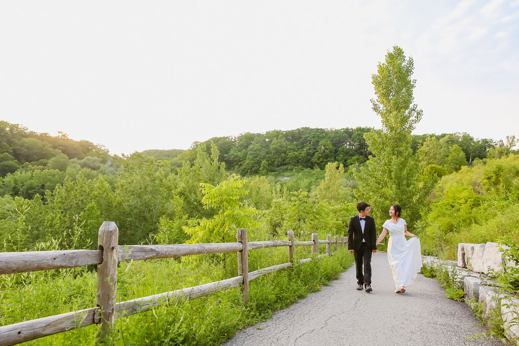 Hewson & Grace pre-wedding photo 35